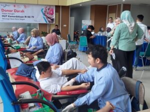 Bank Nagari Gelar Donor Darah Meriahkan HUT RI ke 79
