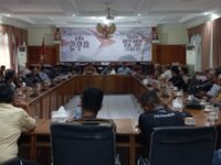 Memastikan kesiapan semua pihak terkait pengamanan serta memantapkan strategi agar Pilkada berjalan aman, Polres Agam mengadakan rapat