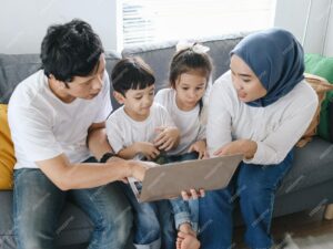 Tantangan Pengasuhan Anak di Era Digital: UNP Gelar Lokakarya Digital dan Mindful Parenting