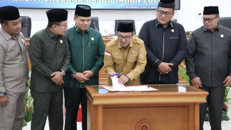 APBD Perubahan 2024, DPRD dan Pemkab Tanah Datar Sepakati Pendapatan Rp1,36 dan Belanja Rp1,44 Triliun