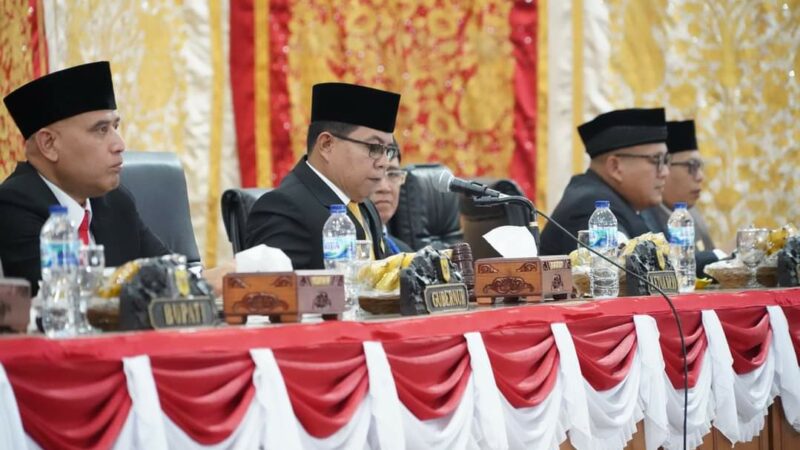 35 Anggota DPRD Tanah Datar Resmi Dilantik, Anton Yondra jadi Pimpinan Sementara