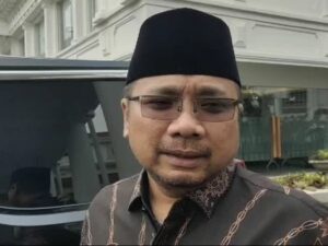 DPR menyepakati pembentukan Pansus Haji. Menanggapi hal tersebut, Menag Yaqut Cholil Qoumas menyatakan siap mengikuti prosesnya.