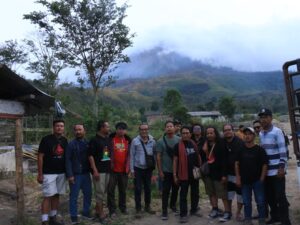 Catatan Perjalanan: Wakil Sumbar di Sinematografi Teater “Tendi Karo Volkano”