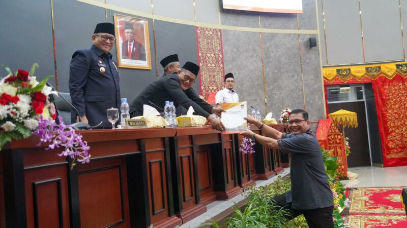 Bakal Terstandarisasi, Ranperda Fasilitasi Penyelenggaraan Masjid Disetujui DPRD Padang