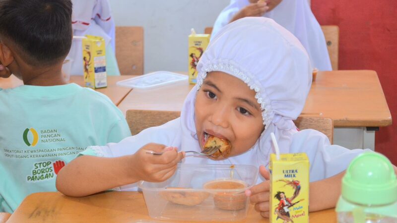 Penuhi Gizi Generasi Emas, Pemko Padang Launching 'Genius'