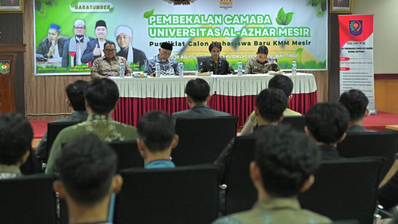 Gubernur Sumbar Lepas 55 Calon Mahasiswa Baru ke Universitas Al Azhar Mesir