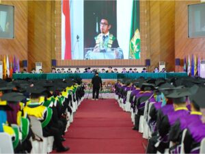 Kepada 2.780 Wisudawan, Rektor UNAND Titip 3 Pesan Penting