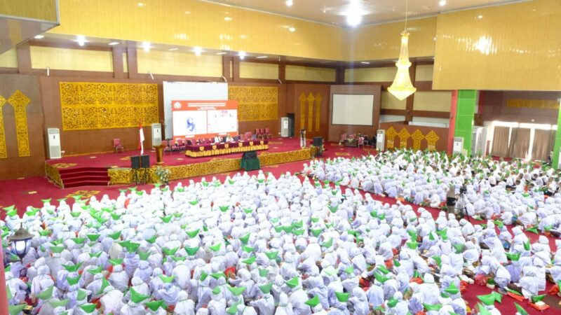 UIN Imam Bonjol Padang menggelar pembukaan Pengenalan Budaya Akademik dan Kemahasiswaan (PBAK) Tahun Akademik 2024/2025 .