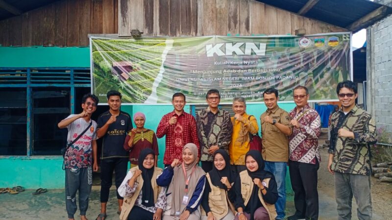 Sebanyak 2.027 mahasiswa KKN UIN Imam Bonjol Padang diturunkan ke berbagai daerah. Bahkan ke manca negara seperti Brunei, Malaysia, Thailand