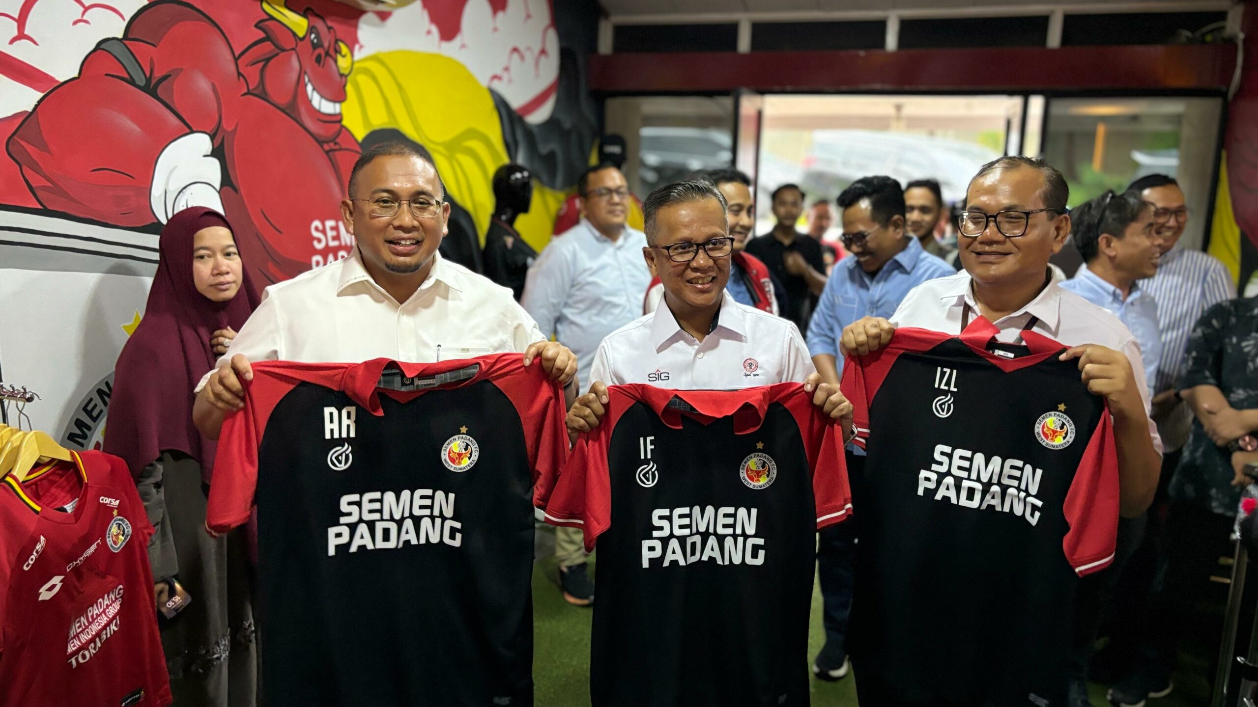 Andre Rosiade Bantah Tunggakan Gaji Pemain Semen Padang FC yang Dikeluhkan Scott