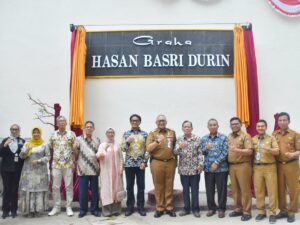 Kenang Wako Visioner, Pemko Padang Resmikan Graha Hasan Basri Durin
