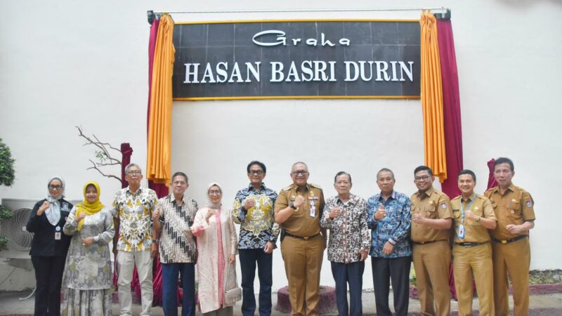 Kenang Wako Visioner, Pemko Padang Resmikan Graha Hasan Basri Durin