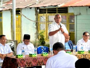 Ketua DPD Partai Gerindra Sumbar, Andre Rosiade mengungkapkan bahwa dari sejumlah pasangan yang berkemungkinan bertarung di Pilwako Padang,