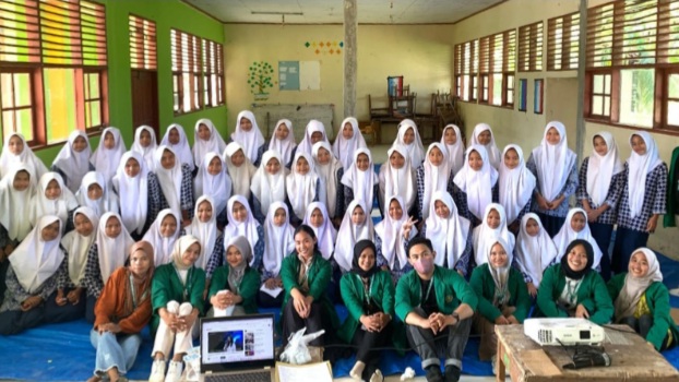 KKN mahasiswa Universitas Tamansiswa (Unitas) Padang yang berlangsung sejak 8 Juli di Nagari Campago, Kecamatan V Koto Kampuang Dalam,