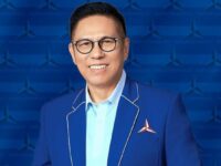 Sebanyak 14 anggota DPR RI dan 4 anggota DPD RI terpilih asal Sumatra Barat untuk periode 2024-2029 telah dilantik pada 1 Oktober 2024