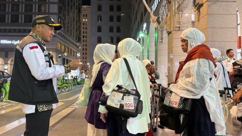 Proses Pemulangan jemaah haji oleh maskapai Garuda Indonesia ke Tanah Air kembali diwarnai penundaan atau delay. Penundaaan keberangkatan