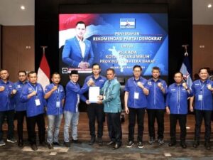 Profil Bakal Calon Wali Kota Payakumbuh Zulmaeta, Peraih Predikat Dokter Teladan Nasional