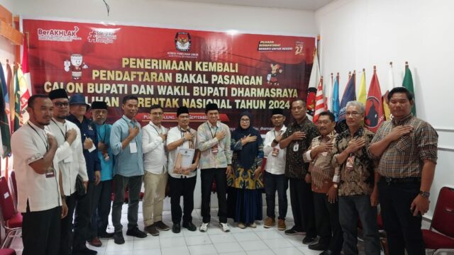 Pilkada Dharmasraya Gagal Kotak Kosong, KPU Resmi Terima Pendaftaran Paslon Adi Gunawan-Romi Siska