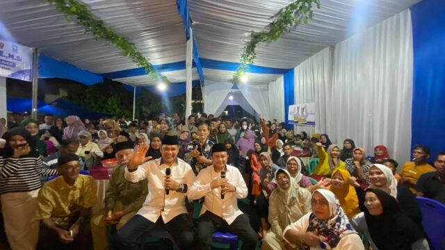 Dibantu Saat Bencana Galodo, Warga Tarusan Pessel Tak Lupa Jasa Epyardi Asda