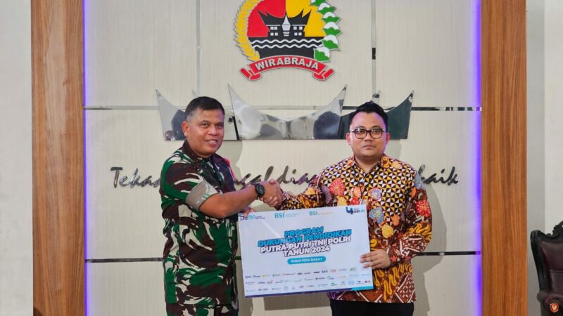 BSI Dukung Peningkatan Pendidikan di Sumatra Barat Lewat Beasiswa