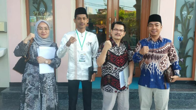 Kabid Penais Zawa Kemenag Sumbar, Yufrizal mengungkapkan bahwa kafilah Sumatra Barat di dua cabang berhasil masuk ke semifinal pada MTQ