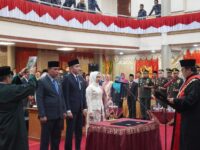 Pimpinan definitif DPRD Padang Panjang periode 2024-2029 resmi ditetapkan dan diambil sumpah jabatannya pada Jumat (20/9/2024).