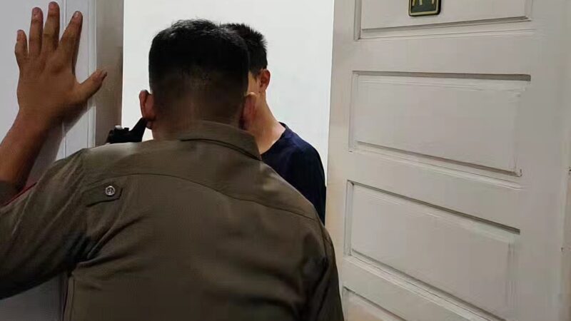 Satpol PP Kota Padang melakukan pengawasan hotel, kos-Kosan dan tempat-tempat yang terindikasi adanya gangguan trantibum.