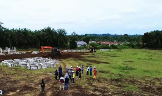 Pemkab Agam membangun 80 unit rumah relokasi untuk korban banjir lahar dingin dan banjir bandang di daerah tersebut.