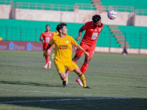 Semen Padang harus tumbang 1-2 dari Malud United pada laga pekan keempat BRI Liga 1 2024/2025, Jumat (13/9/2024). Ini merupakan kekalahan