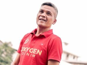 Pelatih kepala Semen Padang FC, Hendri Susilo, dikabarkan dicopot dari jabatannya menyusul kekalahan tim atas Malut United dengan skor 2-1