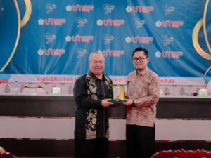 UM Sumatera Barat menggelar kuliah umum dengan menghadirkan Professor of Innovation Management, University Teknologi Malaysia Prof