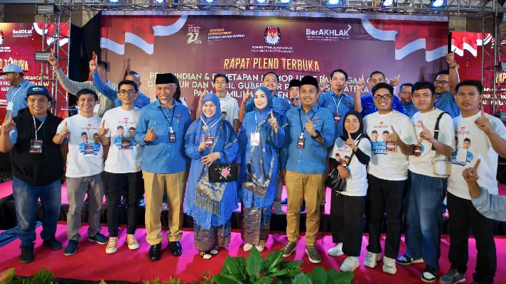 Tim Gerak Cepat atau TGercep Sumatra Barat menyatakan dukungannya, terhadap calon gubernur dan wakil gubernur Sumbar Mahyeldi-Vasko Ruseimy