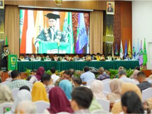 Rektor UT Orasi di UNAND, Sampaikan Transformasi Digital dalam Pendidikan Tinggi