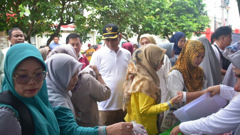 Dinas Ketahanan Pangan dan Perikanan (DKPP) Agam menggelar bazar pangan murah. Kegiatan ini untuk menstabilkan harga pangan dan menekan