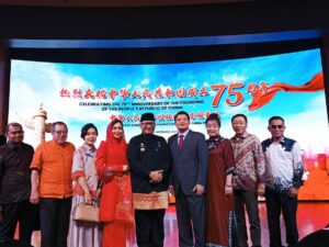 Balas Kunjungan Konjen Zhang Min, Pj Wako Hadiri Peringatan HUT ke-75 RRC