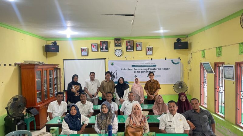 Kemandirian Nagari: Dosen FH UNAND Lakukan Pelatihan Perancang Peraturan Nagari di Ulakan