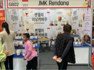 Audy Bawa UMKM Sumbar Tampil di IFFE Expo Korea Selatan