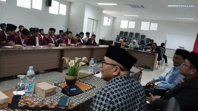 Misi kunjungan ketujuh fakultas dalam rangka mengenal secara dekat tentang tridharma perguruan tinggi, seperti pendidikan pengajaran.