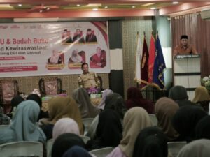 UM Sumatera Barat melaksanakan Bedah Buku : Jihad Kewirausahaan, Menolong Diri dan Umat karya Prof Bambang Setiaji, Selasa (8/10/2024)