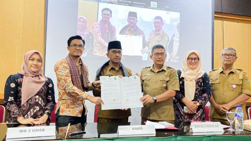 Universitas Muhammadiyah (UM) Sumatera Barat dan organisasi Minang in Amerika (MIA) resmi menandatangani perjanjian kerjasama (PKS) di SMA