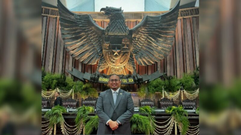 Sekretaris Fraksi Gerindra MPR RI Andre Rosiade mengikuti Sidang Paripurna MPR RI pelantikan pasangan Prabowo Subianto dan Gibran Rakabuming