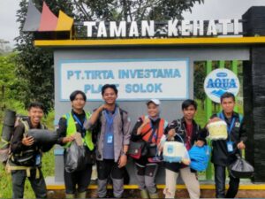 Unit Kegiatan Mahasiswa (UKM) Mammals dan Aves Ducula bicolor Fakultas Kehutanan Universitas Muhammadiyah Sumatera Barat