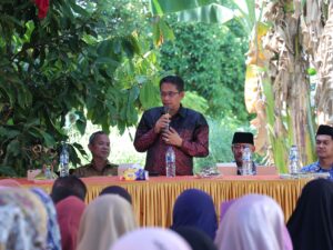 Wakil Ketua DPRD Sumbar, Evi Yandri Rajo Budiman melaksanakan reses masa sidang pertama tahun 2024-2025 di Kelurahan Batipuh Panjang,