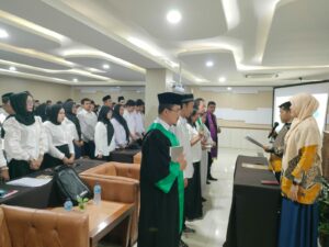 Sebanyak 1.487 Pengawas Tempat Pemungutan Suara (PTPS) dilantik oleh Bawaslu Kota Padang. Para pengawas ini bakal ditempatkan di setiap TPS