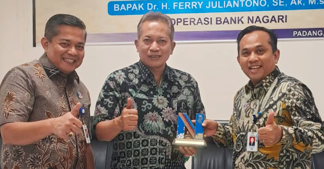 Wamenkop Apresiasi Kolaborasi Bank Nagari dan Koperasi untuk Dukung UMKM