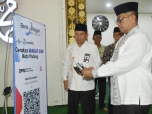 Pemko Padang Luncurkan Gerakan Wakaf Bagi ASN