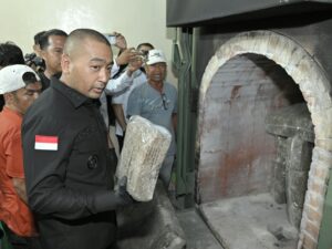 Pemusnahan Barang Bukti 624,5 Kg Ganja, Plt Gubernur Apresiasi BNNP Sumbar