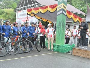 Dilepas Plt Gubernur Sumbar, Fun Bike dan Criterium Silokek 2024 Meriah