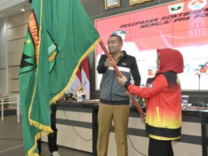 Plt Gubernur Audy Joinaldy Lepas 170 Anggota Kontingen Sumbar ke Ajang Pra-Popnas