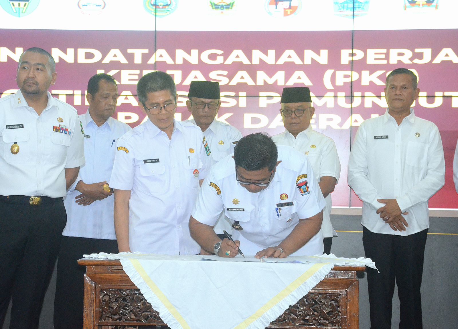 Pemko Padang dan Pemprov Sumbar Sinergi Optimalkan Pemungutan Opsen Pajak Daerah